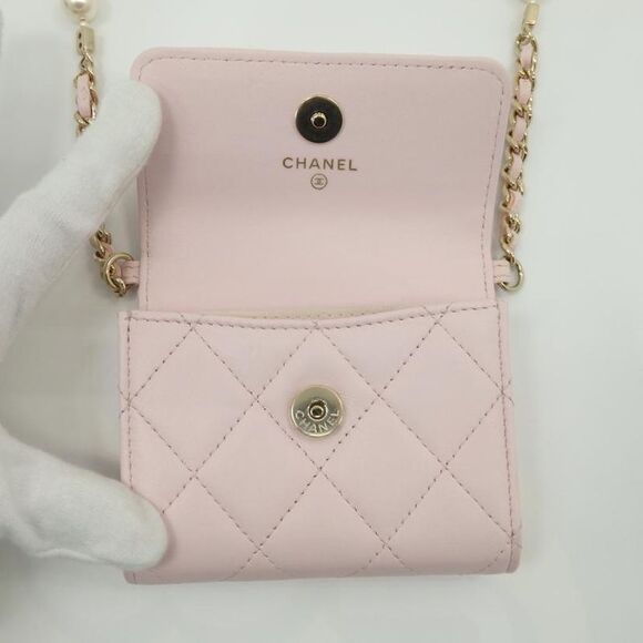 Chanel Mini Matelasse Pearl Chain Wallet - Picture 7 of 10